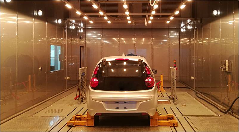 BMW PR306整車太陽輻照模擬系統（高輻照）(圖1)