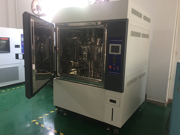 氙燈耐候試驗箱在汽車玻璃中的應用(圖1) 氙燈耐候試驗箱